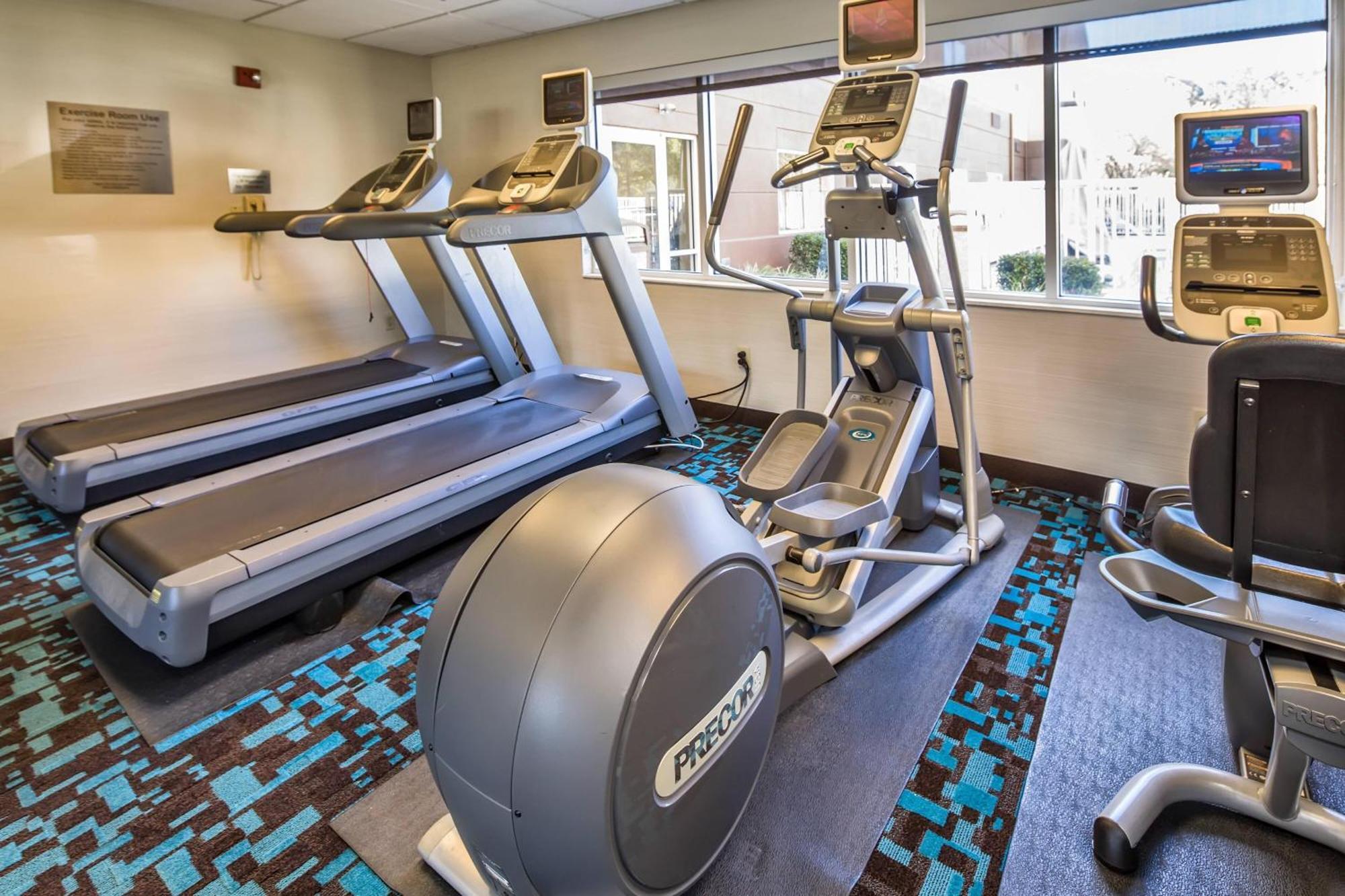 Fairfield Inn & Suites Jacksonville Airport Εξωτερικό φωτογραφία