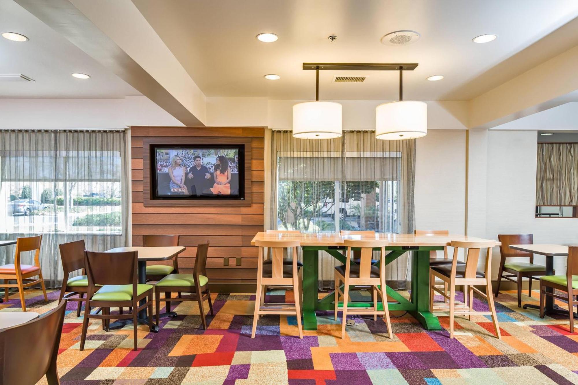 Fairfield Inn & Suites Jacksonville Airport Εξωτερικό φωτογραφία